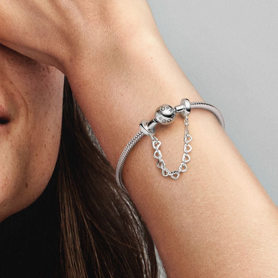 Cadena de seguridad de corazones unidos
